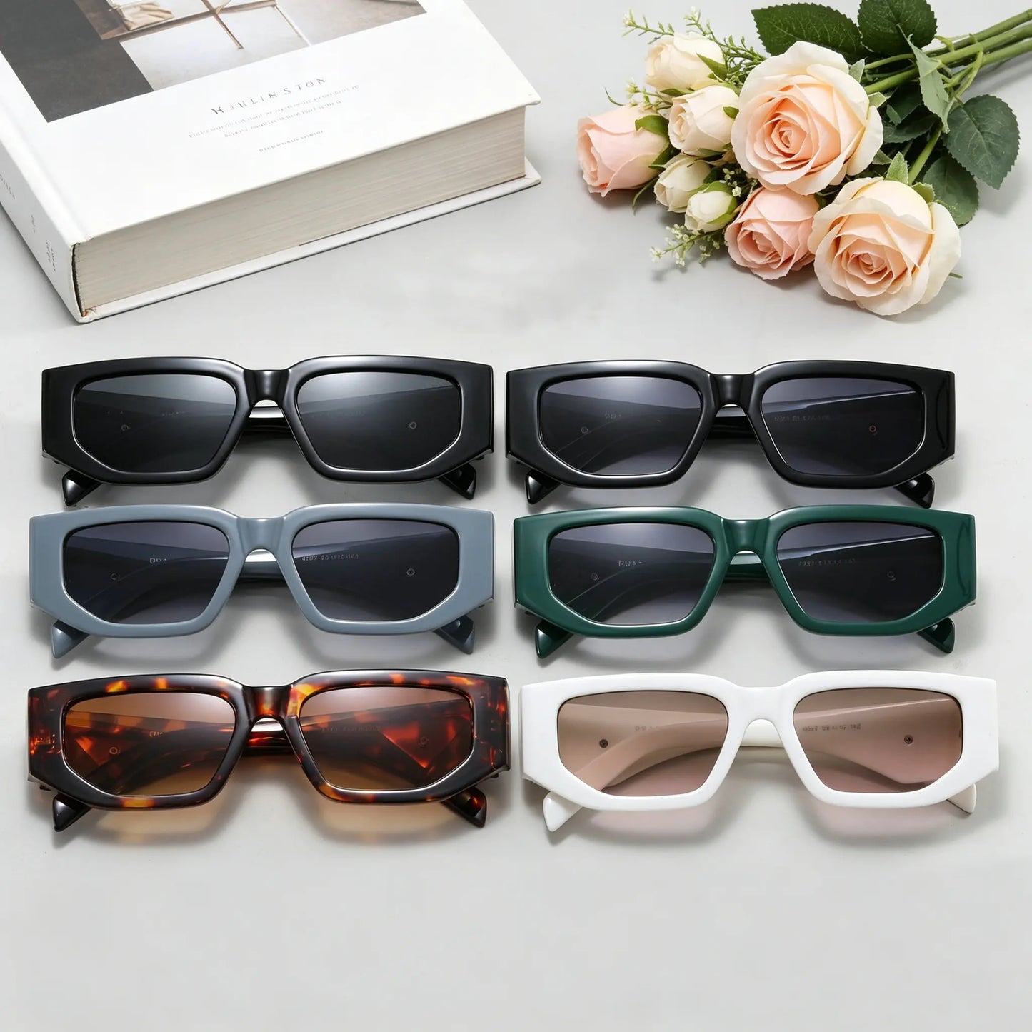 【{With Letters}】Fashion Retro Square Sunglasses for Men Women Classic Trendy Square Frame Shades UV400 Protection Sun Glasses Super Popular for All